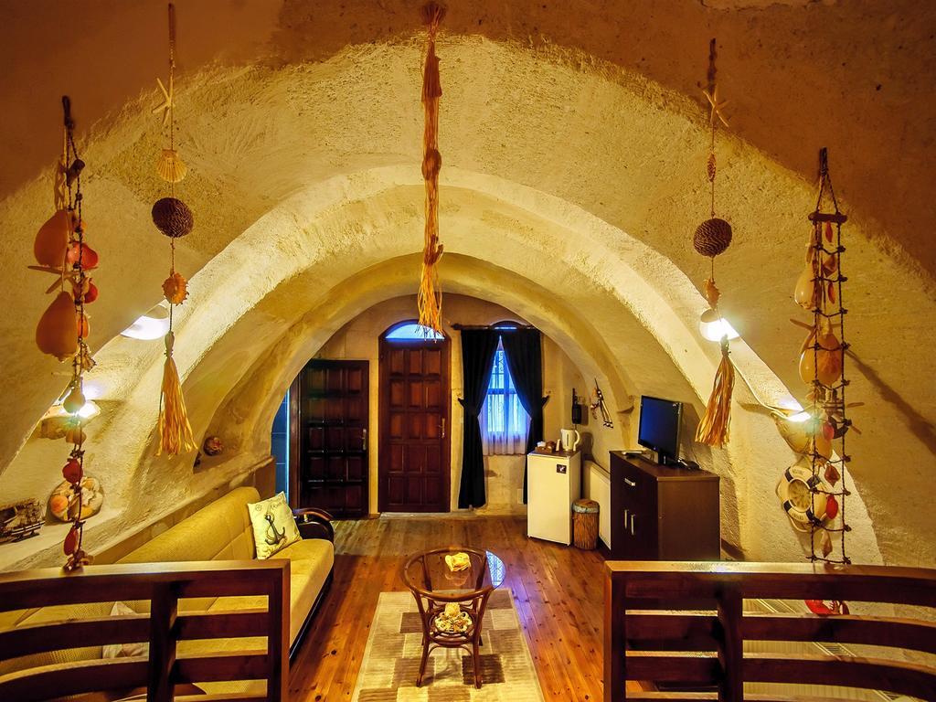 Adanos Konuk Evi Avanos Luaran gambar